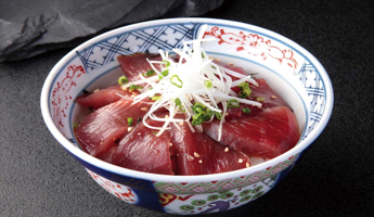 本マグロ漬け丼